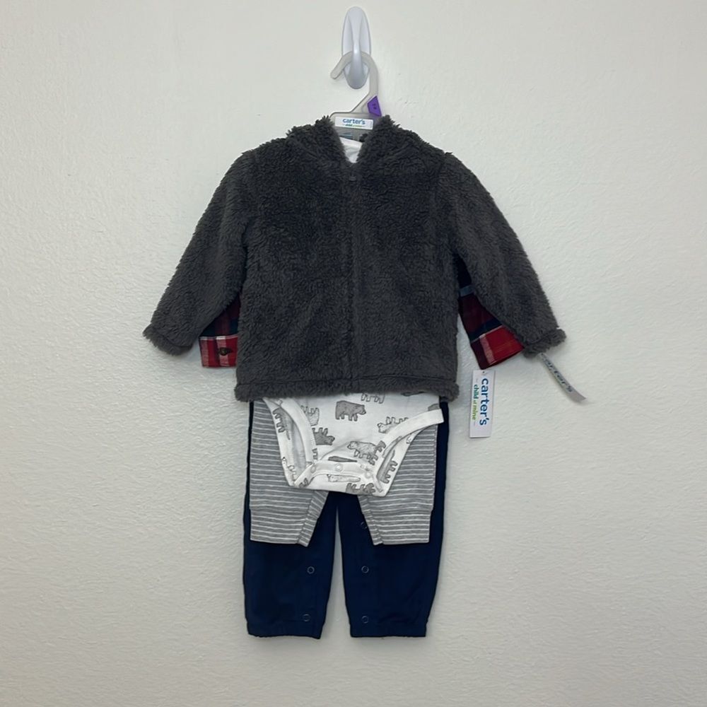 Carter’s Little Boy sets x2 Bibs fall Christmas Church